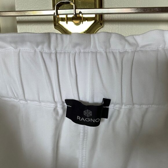 Bermuda blanc avec taille élastique à l'arrière - Picture 3 of 3